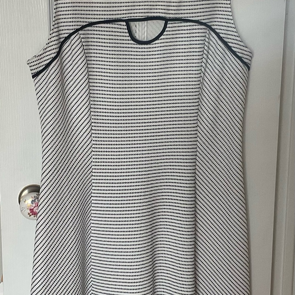 Summer dress - size large